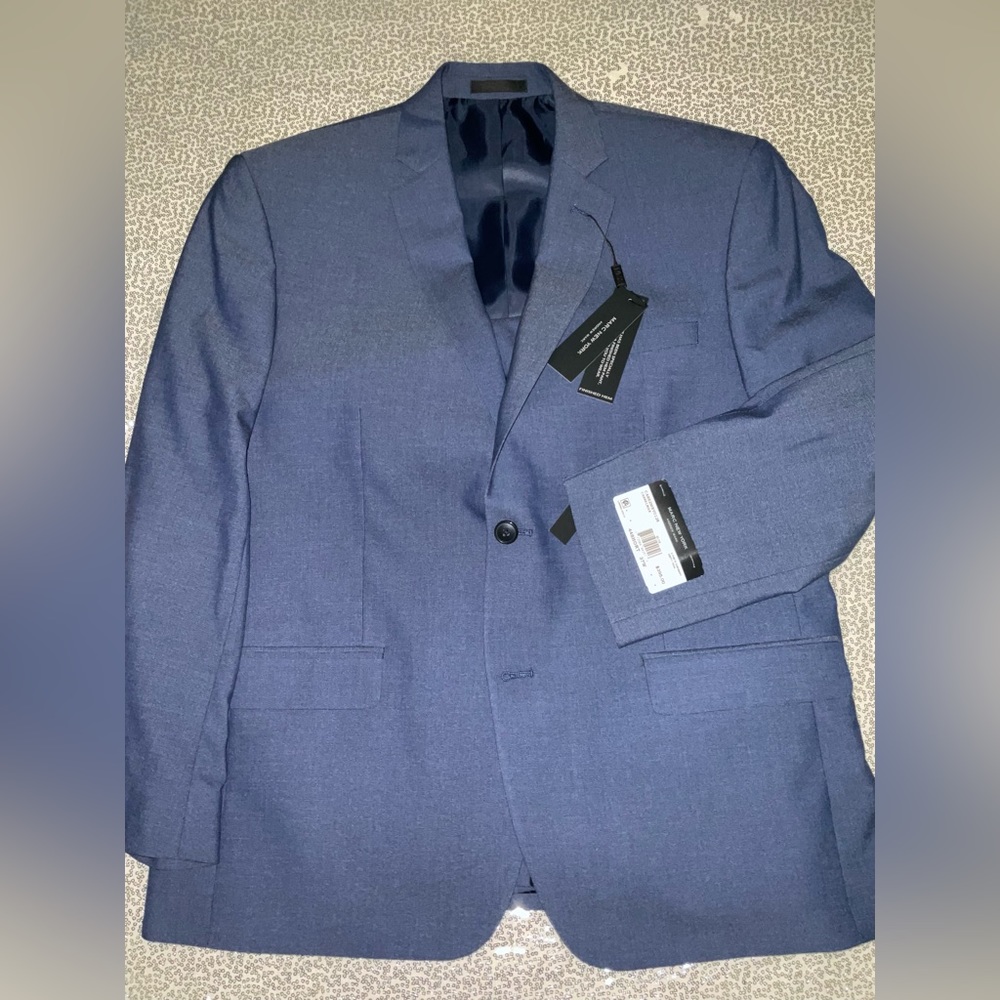 Andrew Marc, Marc New York Suit